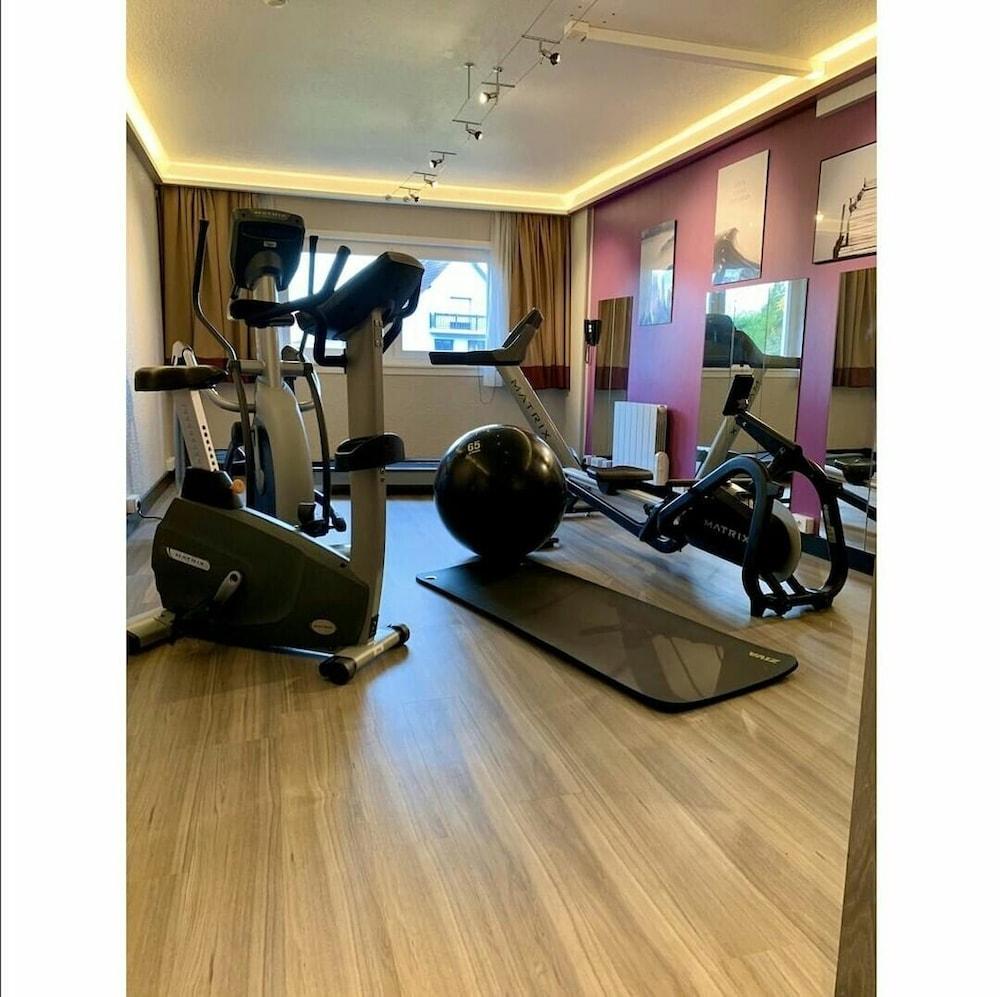 Mercure Strasbourg Aeroport Ostwald Ngoại thất bức ảnh
